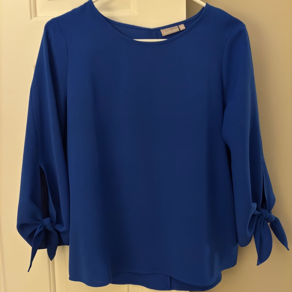 ELLIE‎ KAI Elegant Blue Women's Top Sz 2 EUC